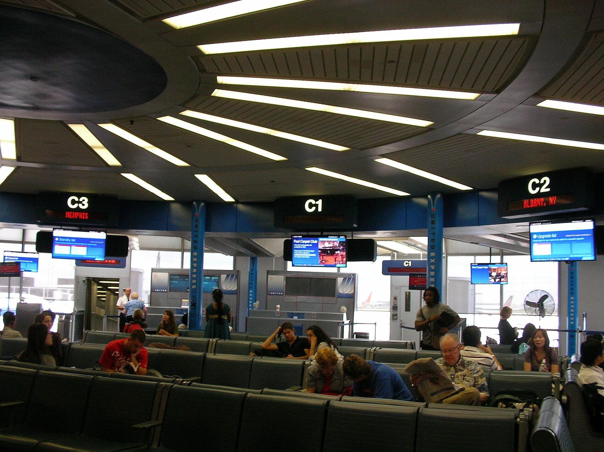 ATS passing the Chicago O'Hare International Airport at ORD Airport